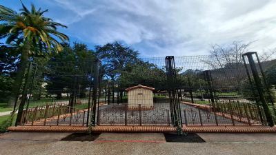 Aviario Gallineru Parque Ballina